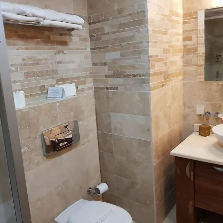 Apartmanhotel Goldcity 2 Bedroom *